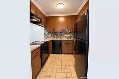 163 South Street #30, Danbury, CT 06810 - Photo 2