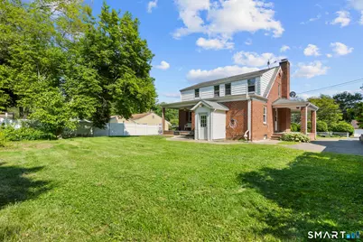 2478 Old Town Road, Bridgeport, CT 06606 - Photo 2