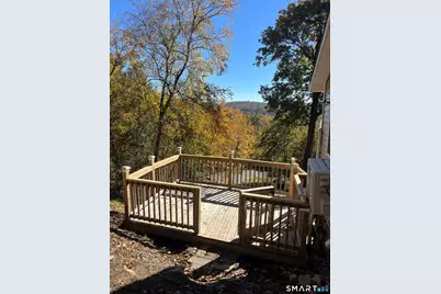 22 Hemlock Trail, Newtown, CT 06482 - Photo 6