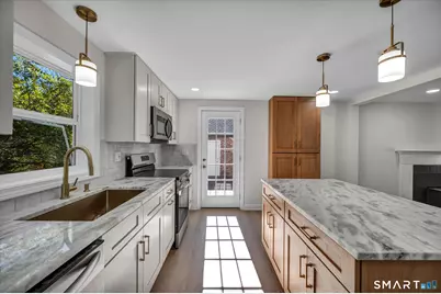 95 Dyer Avenue, Canton, CT 06019 - Photo 10