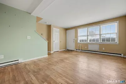 627 Millville Avenue #9-4, Naugatuck, CT 06770 - Photo 4