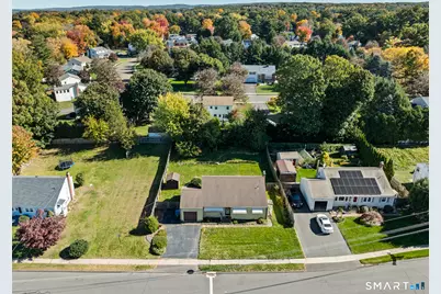 102 Grande Road, East Hartford, CT 06118 - Photo 28