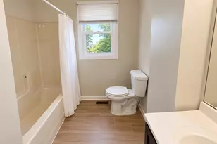 672 Woodward Ave, New Haven, CT 06512 - Photo 16