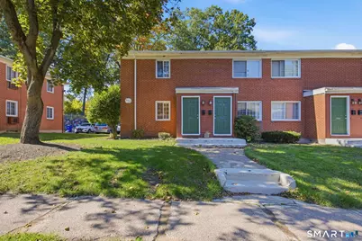 444 Middle Turnpike West #72, Manchester, CT 06040 - Photo 1