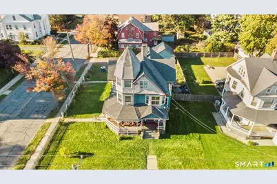 2148 North Avenue, Bridgeport, CT 06604 - Photo 1