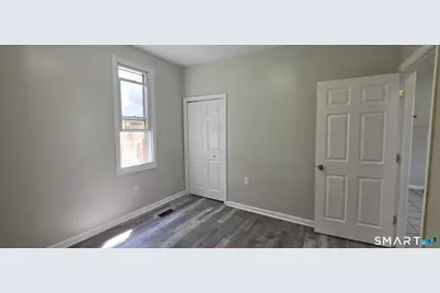 279 Captain Thomas Boulevard #1st Fl, West Haven, CT 06516 - Photo 16