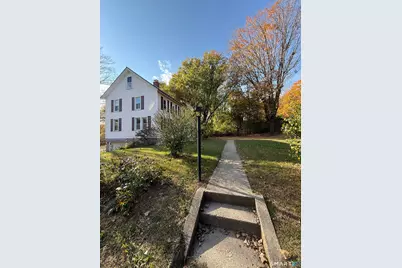711 Old Hartford Road, Colchester, CT 06415 - Photo 18