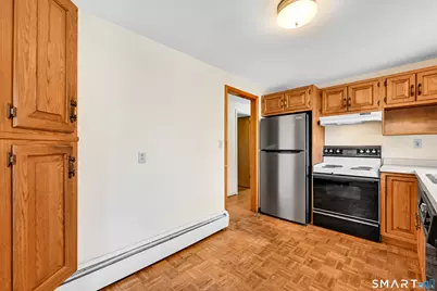 260 Nicholson Street, Newington, CT 06111 - Photo 8