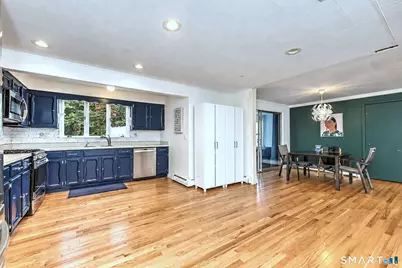 109 Saint Charles Avenue, Stamford, CT 06907 - Photo 14
