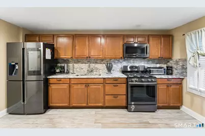24 High Street, West Haven, CT 06516 - Photo 6