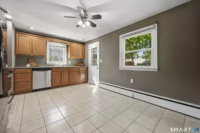 31 Ruth Ann Terrace, Milford, CT 06461 - Photo 10