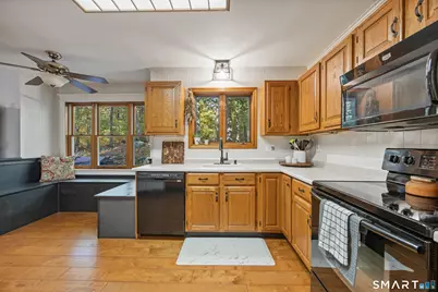 52 Smoke Rise Circle, Prospect, CT 06712 - Photo 10