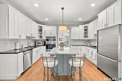 14 Brainard Road, West Hartford, CT 06117 - Photo 10