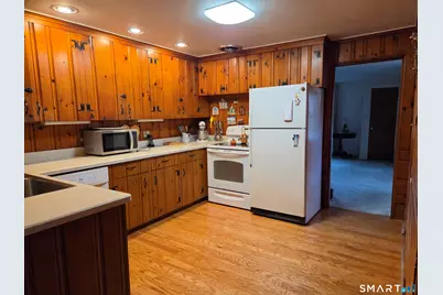 [Address not provided], Groton, CT 06340 - Photo 12