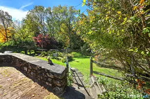 18 Ta'Agan Point Rd, Danbury, CT 06811 - Photo 32