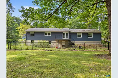 102 Moxley Road, Montville, CT 06382 - Photo 12