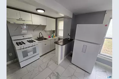 24 Watson Street, New Haven, CT 06511 - Photo 6