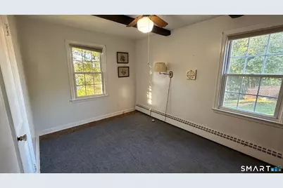 21 Sunset Road, East Haven, CT 06512 - Photo 8
