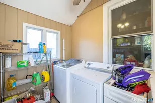 815 New Britain Ave, Hartford, CT 06106 - Photo 12