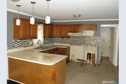 141 West Center Street, Manchester, CT 06040 - Photo 8