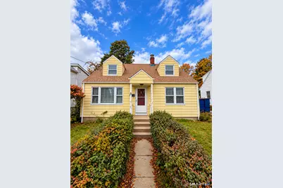 5 Avon Street, Ansonia, CT 06401 - Photo 2