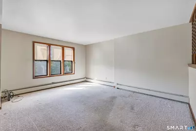 95 Country Hill Road #95, Naugatuck, CT 06770 - Photo 4
