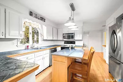 8 Rolling Hills Trail, Bolton, CT 06043 - Photo 4