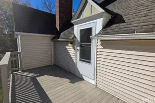 19 Wooster Rd, Simsbury, CT 06081 - Photo 16
