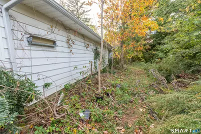 661 Allen Avenue, Meriden, CT 06451 - Photo 22