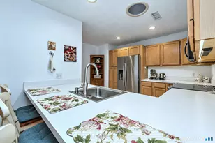 51 Red Cedar Cir, Orange, CT 06477 - Photo 20