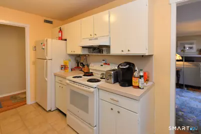 62 Heritage Village #A, Southbury, CT 06488 - Photo 6