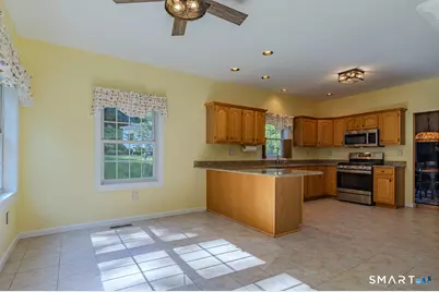 160 Hawthorne Drive #160, Berlin, CT 06037 - Photo 14