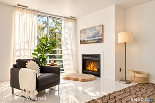 31 Harbour Close, New Haven, CT 06519 - Photo 1