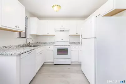 518 Blackstone Village #518, Meriden, CT 06450 - Photo 18