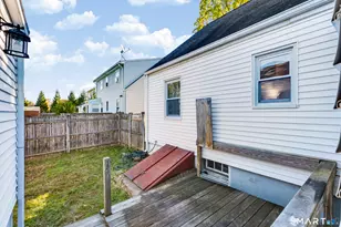 103 W Center St, Manchester, CT 06040 - Photo 4