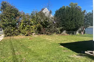 103 W Center St, Manchester, CT 06040 - Photo 6