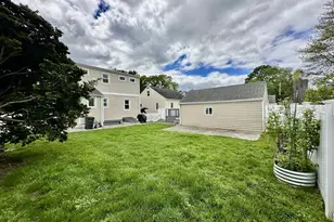 33 Emerson St, Norwalk, CT 06855 - Photo 32