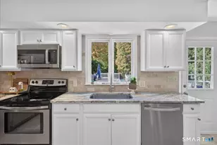 52 Kirk Rd, Hamden, CT 06514 - Photo 12