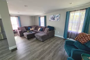 46-48 Brinley Ave, Hartford, CT 06106 - Photo 16