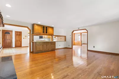 200 Damascus Road, Branford, CT 06405 - Photo 8