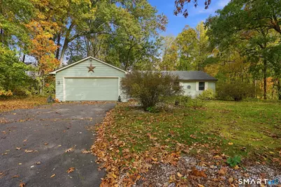 24 Raymond Road, East Hampton, CT 06424 - Photo 2