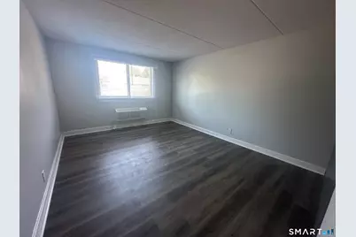 120 Huntington Turnpike #206, Bridgeport, CT 06610 - Photo 8