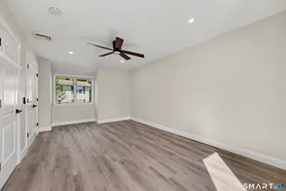 14 Coachlamp Lane, Stamford, CT 06902 - Photo 26