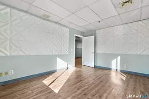 62 Washington St, Middletown, CT 06457 - Photo 1