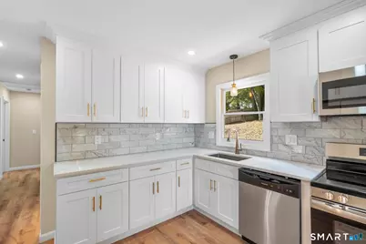 84 Dartmouth Drive, Groton, CT 06355 - Photo 16