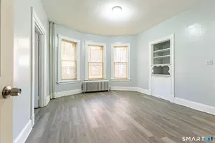 28 Edgewood St, Hartford, CT 06112 - Photo 8