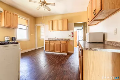 28 Edgewood Street, Hartford, CT 06112 - Photo 32