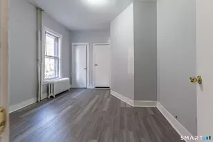 28 Edgewood St, Hartford, CT 06112 - Photo 10