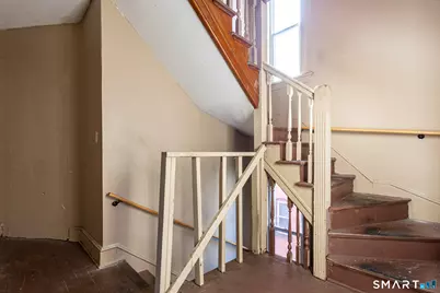 28 Edgewood Street, Hartford, CT 06112 - Photo 30