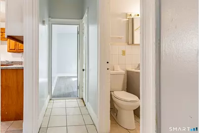 28 Edgewood Street, Hartford, CT 06112 - Photo 20